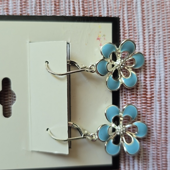 MONET, LIZ CLAIBORNE & NAPIER WOMEN'S FASHION JEWELRY BUNDLE OF 7 ITEMS - Picture 6 of 14